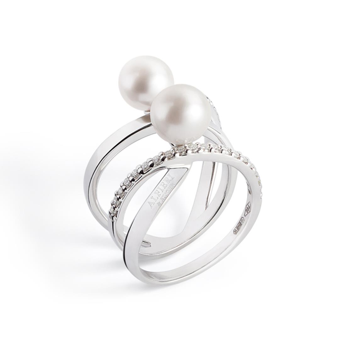 Ring in gold with Akoya pearls and ct. 0,28 diamonds  - ALFIERI & ST. JOHN