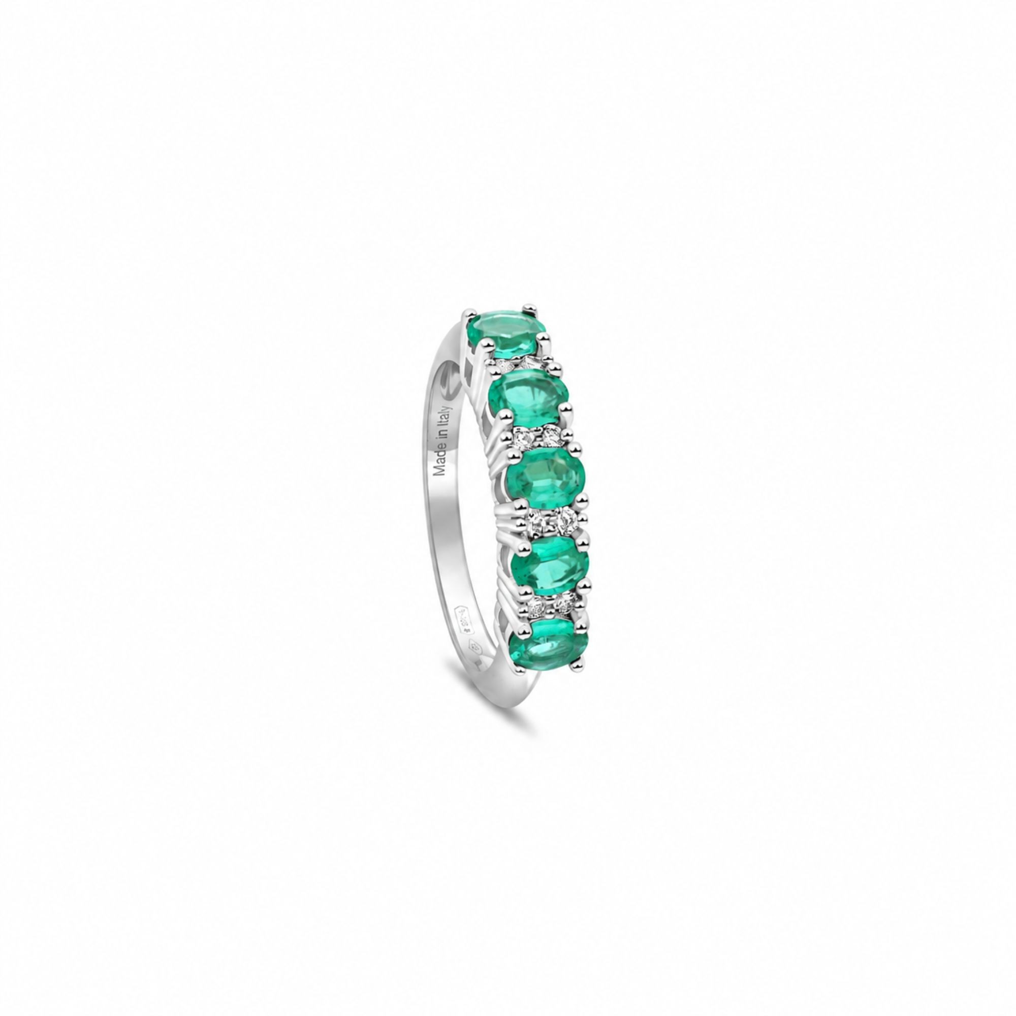 Anillo de oro blanco 18kt con esmeralda y diamantes luxury milano - LUXURY MILANO