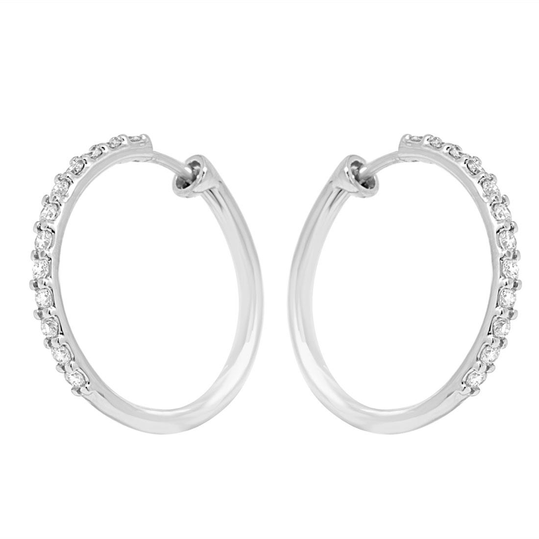 Orecchini in oro bianco a cerchio con diamanti ct 0.36 - SALVINI