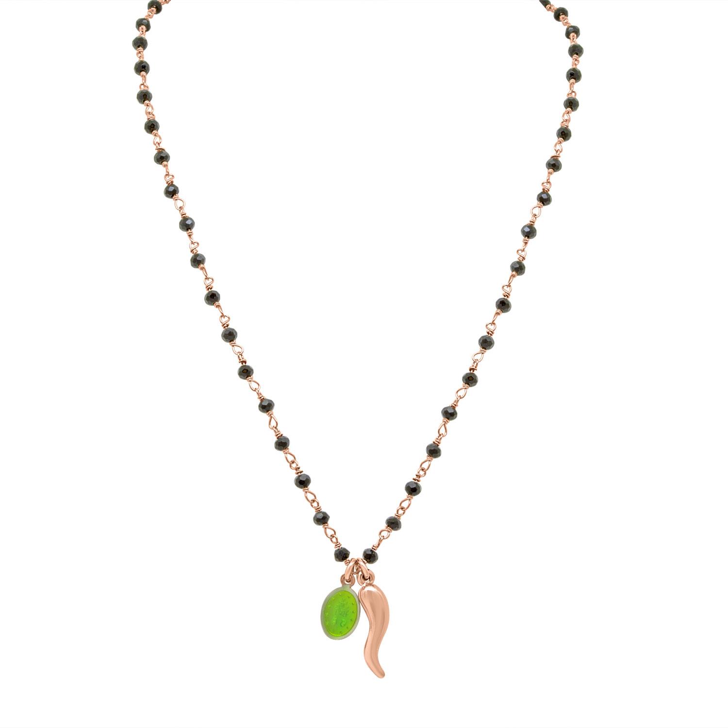 Collar de dise&ntilde;o en plata rosa con piedras negras y colgante  - ORO&CO 925