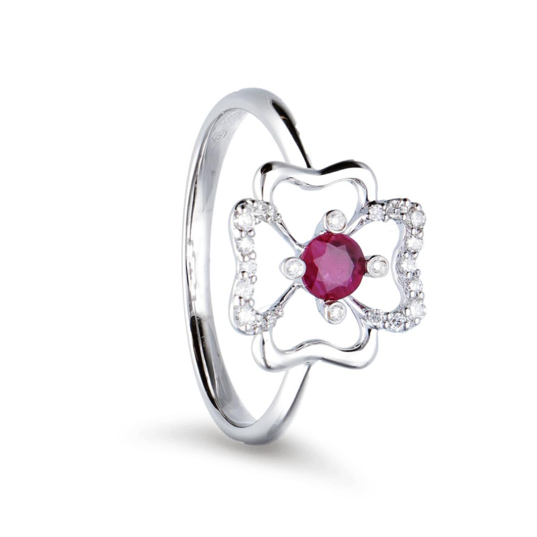 Ring with diamonds and ruby - BLISS
