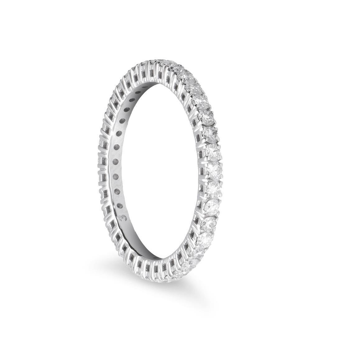 Anello eternity in oro bianco con diamanti ct. 0,63 - ALFIERI & ST. JOHN
