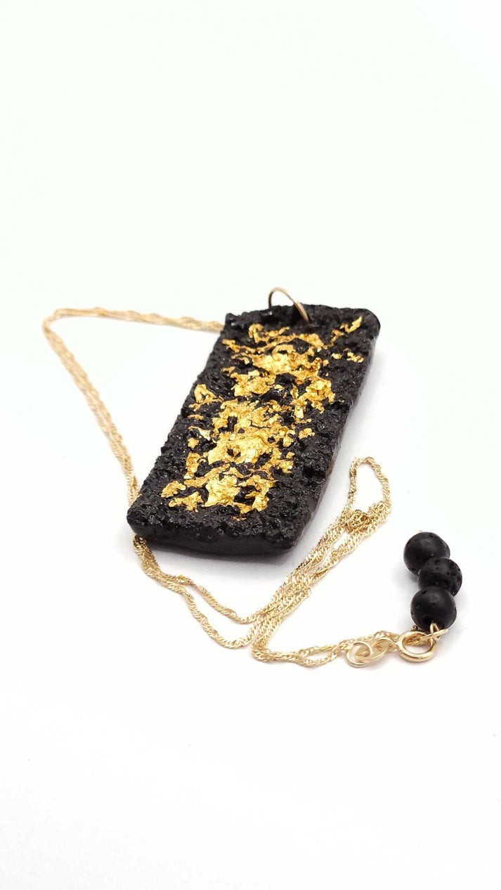 Pendente Albero con pietra lavica e scaglie d'oro 24K - MAGMA LUXURY