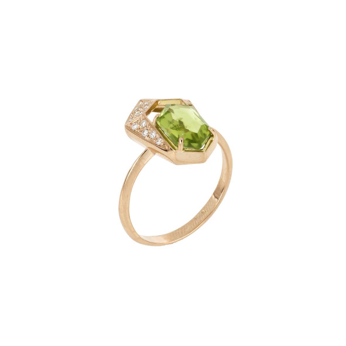 Rose gold ring with peridot and diamonds - GOLD ART