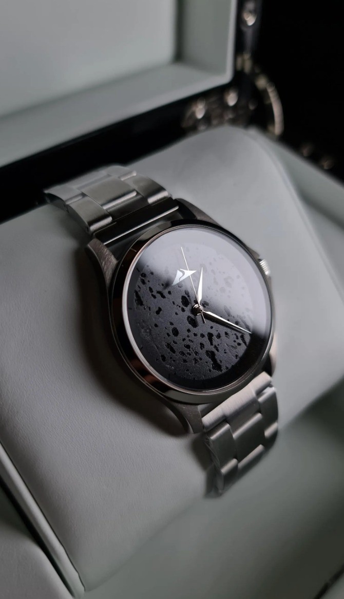 Orologio Crono in Titanio e pietra lavica - MAGMA LUXURY